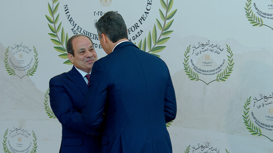 صور حية من قمة شرم الشيخ للسلام وسط توافد زعماء وقادة العالم (25)