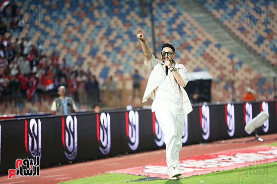 حمادة هلال خلال الحفل