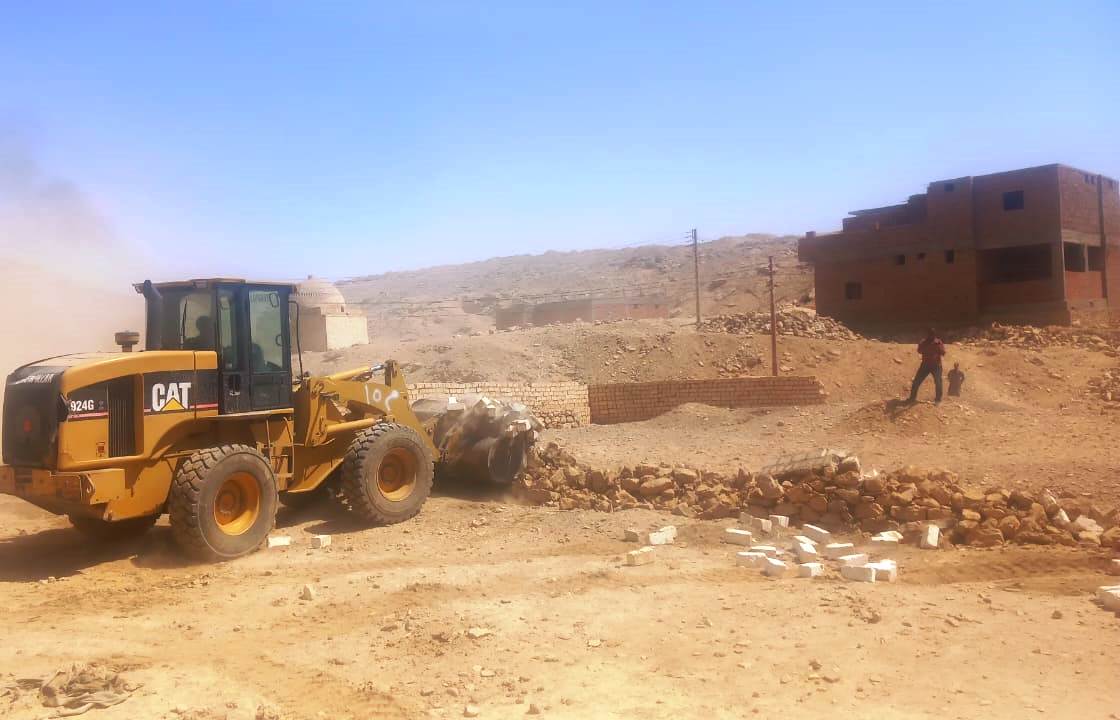 جانب من الحملات (1)