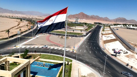 صور حية من قمة شرم الشيخ للسلام وسط توافد زعماء وقادة العالم (3)