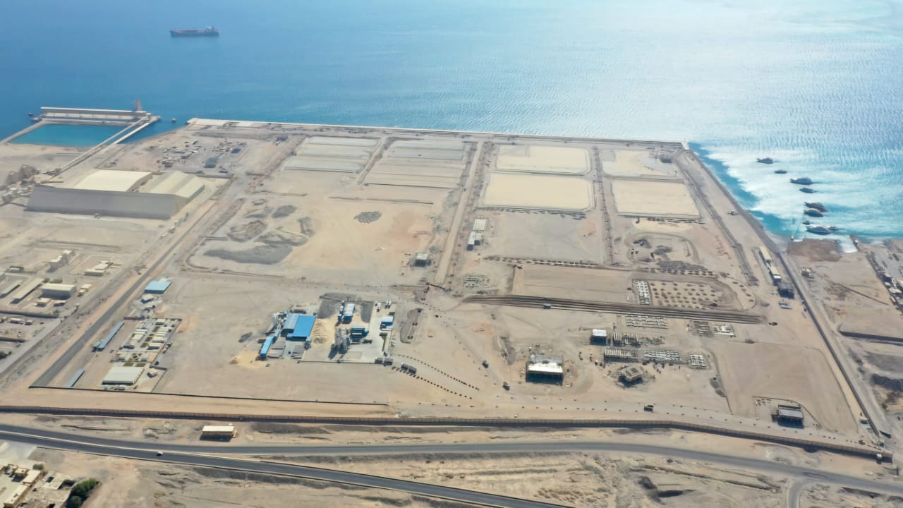 مشروع المحطة متعددة الأغراض بميناء سفاجا (3)