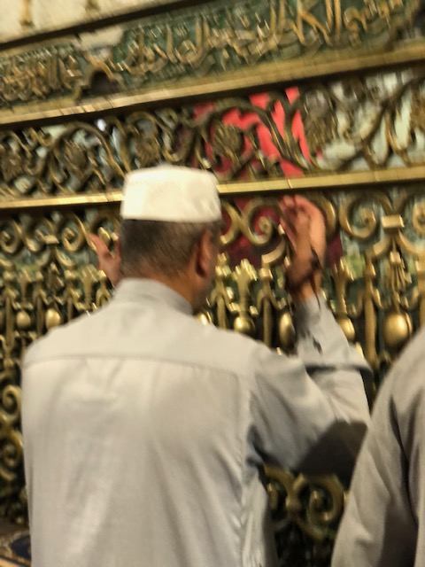 عدد من المترددين على مقام السيد البدوى (1)