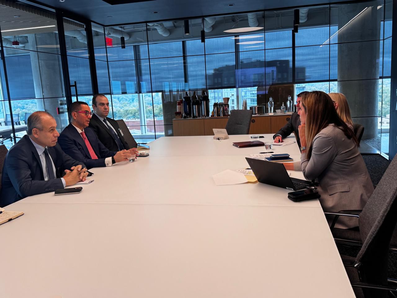 5979f2fc-fbb0-4b15-96e4-87494ac80e02