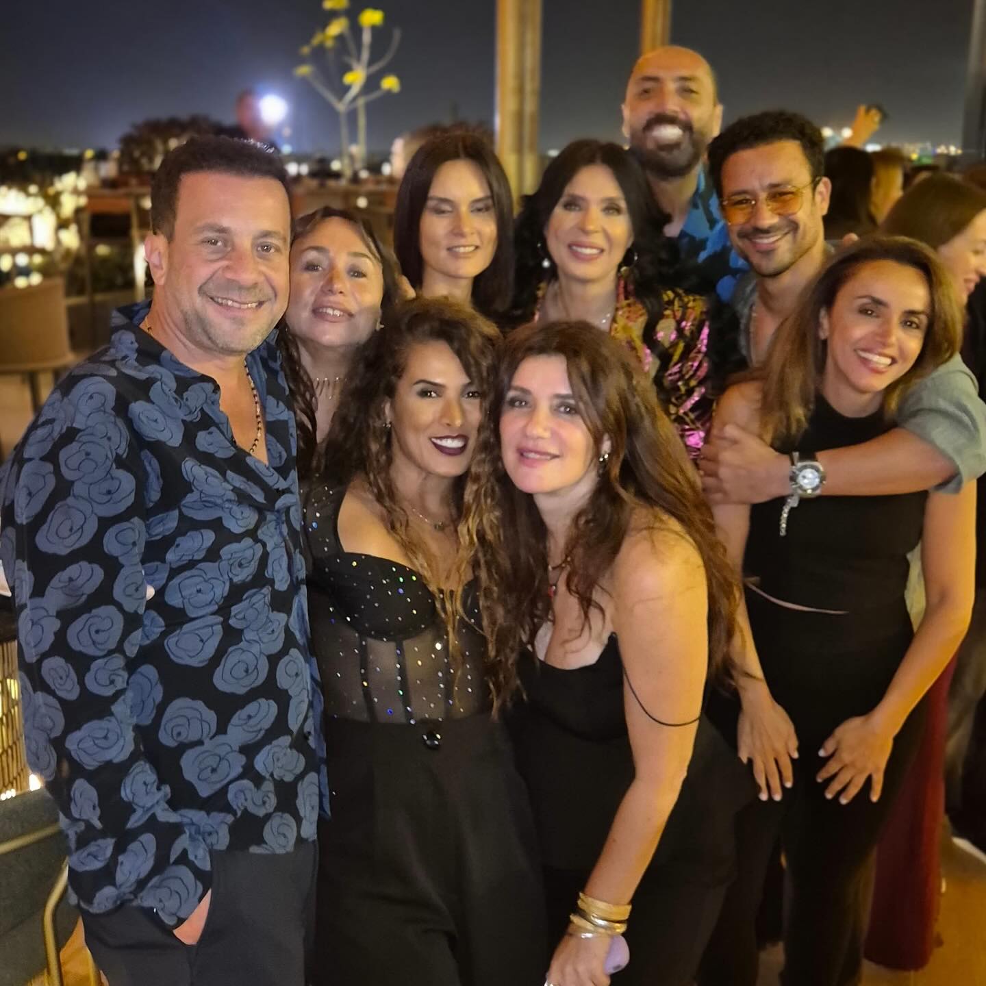 نجوم الفن يحتفلون بعيد ميلاد نجلاء بدر