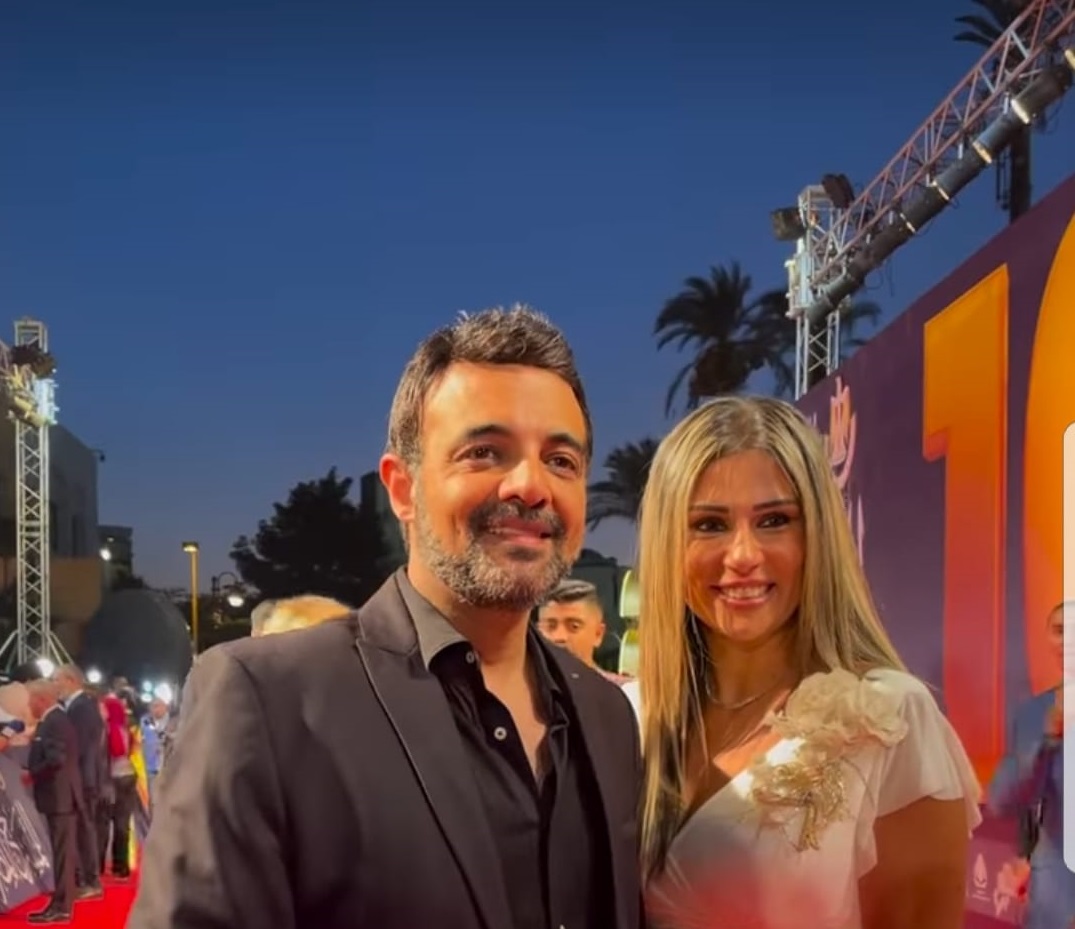 ايات اباظة وزوجها عمرو محمود ياسين (2)