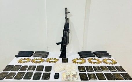 6de45582-3eb1-4a0b-a66b-35f666e8f296 6de45582-3eb1-4a0b-a66b-35f666e8f296