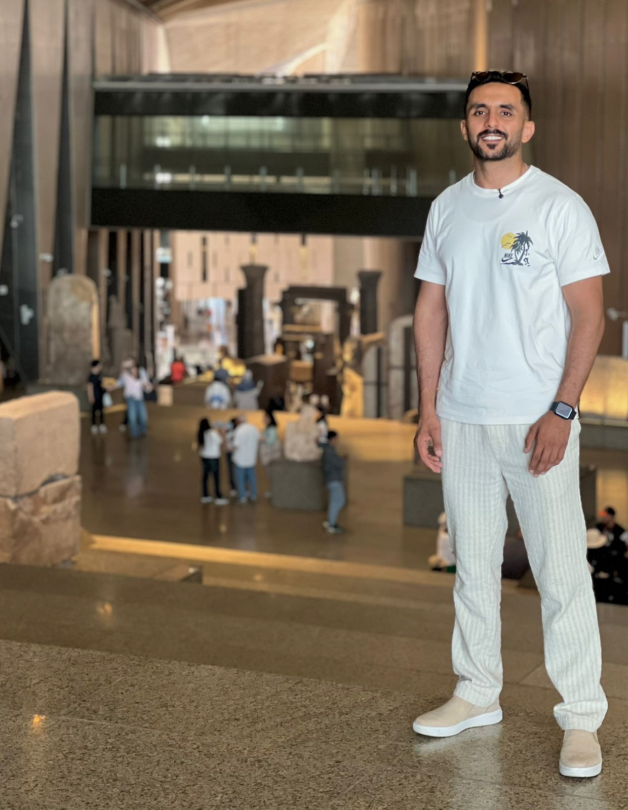 الزميل محمد أسعد داخل المتحف المصرى الكبير  (1)