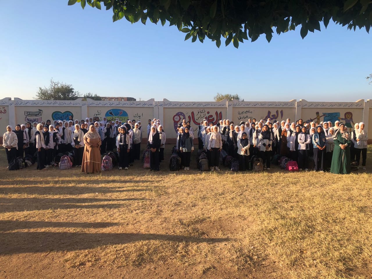 خلال متابعة انتظام الدراسة بالمدارس خلال متابعة انتظام الدراسة بالمدارس