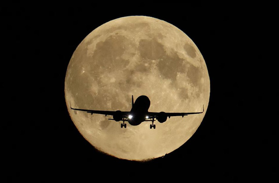 قمر الحصاد، أول قمر عملاق لهذا العام (3)