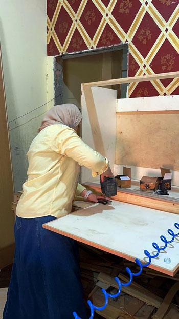 العمل-في-النجارة_1 العمل-في-النجارة_1