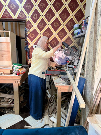 التعامل-وقص-الأخشاب التعامل-وقص-الأخشاب