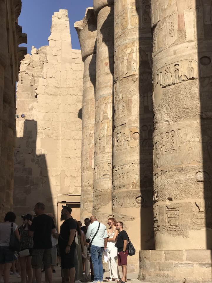 جانب من زيارات سياح العالم فى معابد الأقصر