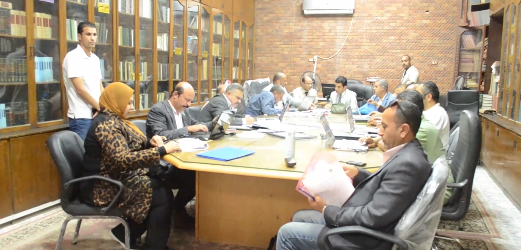 اللجنة المشرفة على الانتخابات تتلقى أوراق المرشحين لمجلس النواب بكفر الشيخ