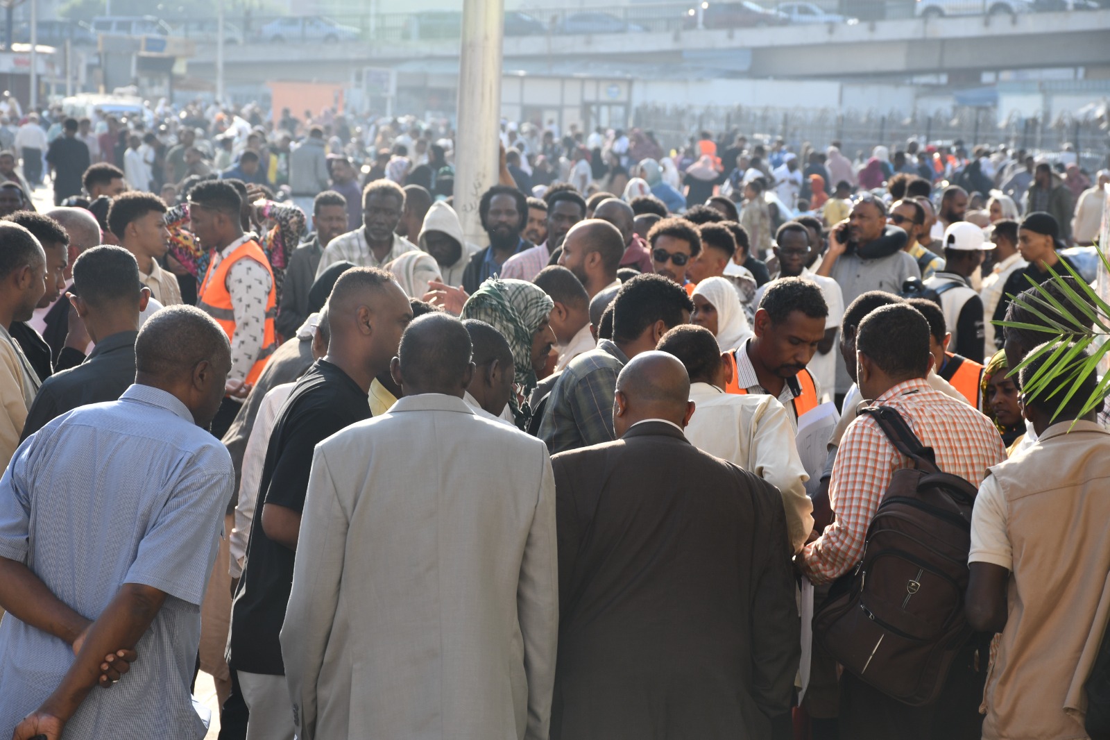 التجمع قبل المغادرة