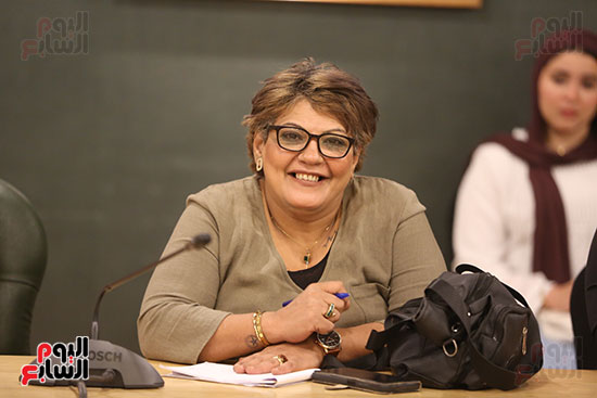 الصحفية منال العيسوى الصحفية منال العيسوى