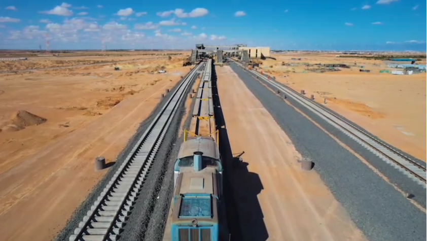 جانب من أعمال التركيب