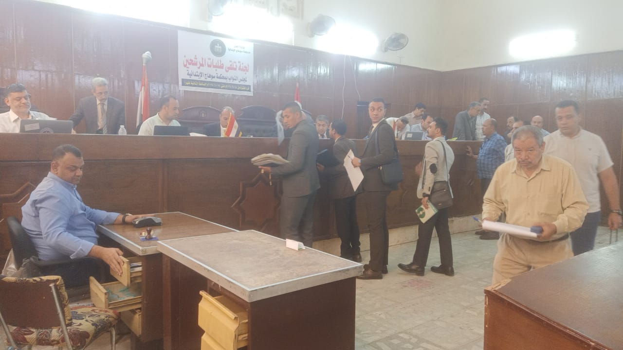 استمرار تقدم المرشحين 