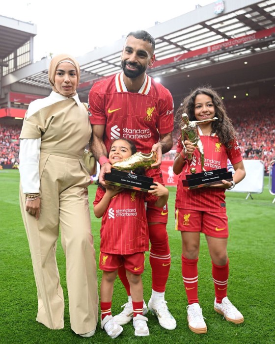 أناقة زوجة محمد صلاح