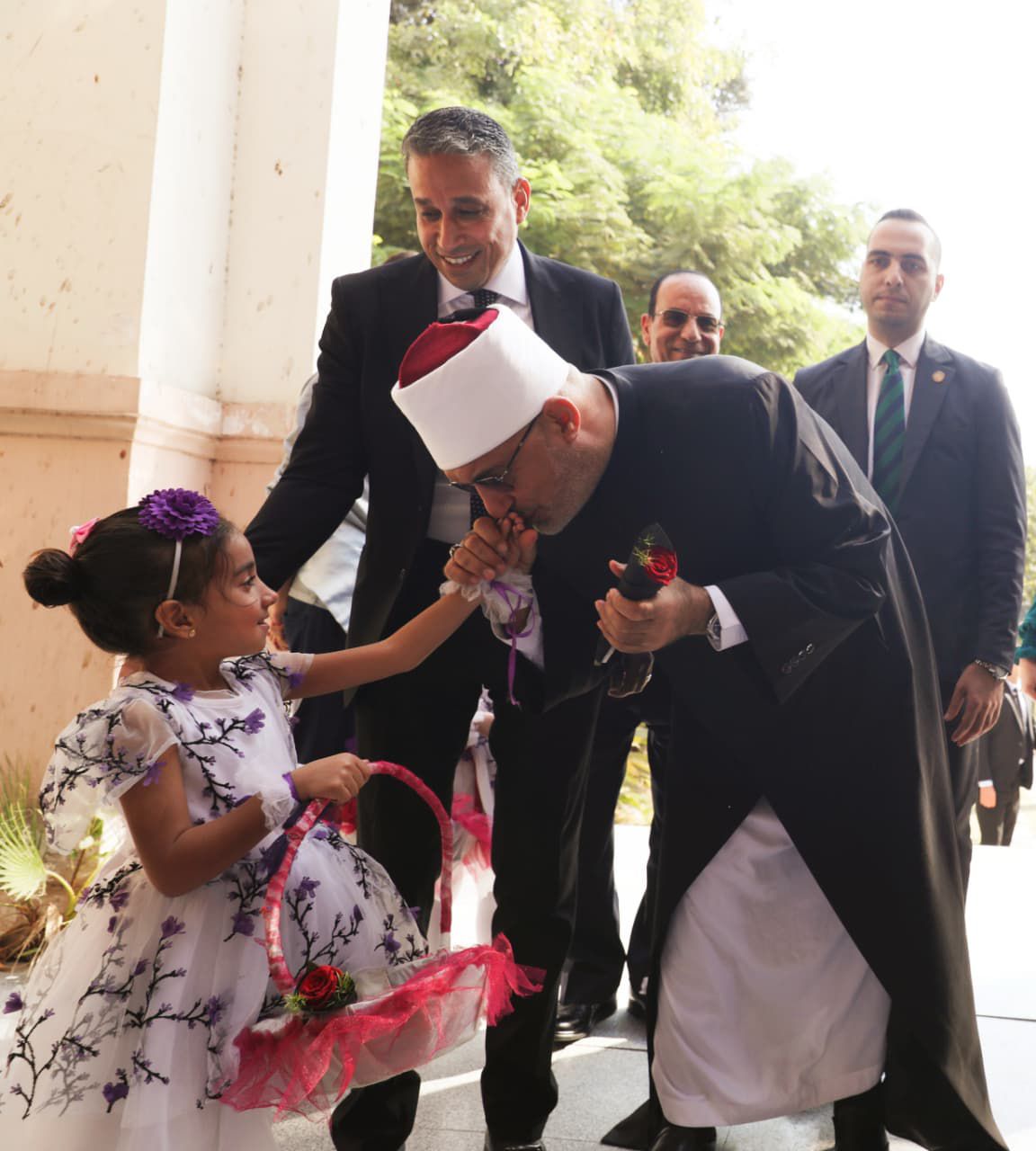 مفتي الجمهورية يشارك في ندوة حول المفاهيم المغلوطة لدى الشباب (1)