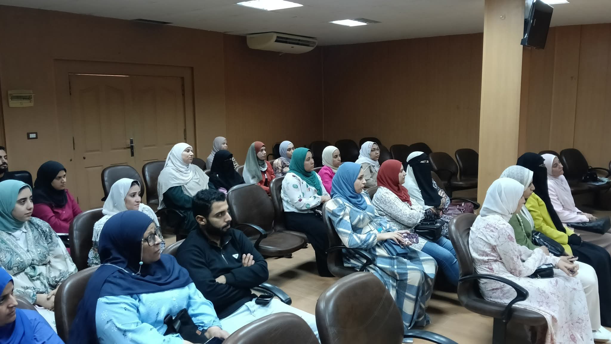 برنامج تدريبي لتمريض الكلي برنامج تدريبي لتمريض الكلي