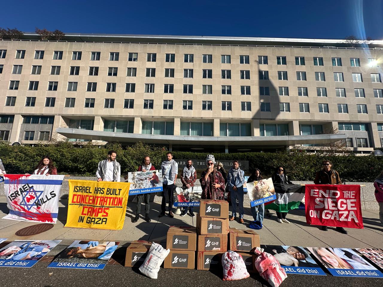 مظاهره أمام الخارجية الأمريكية  (1)