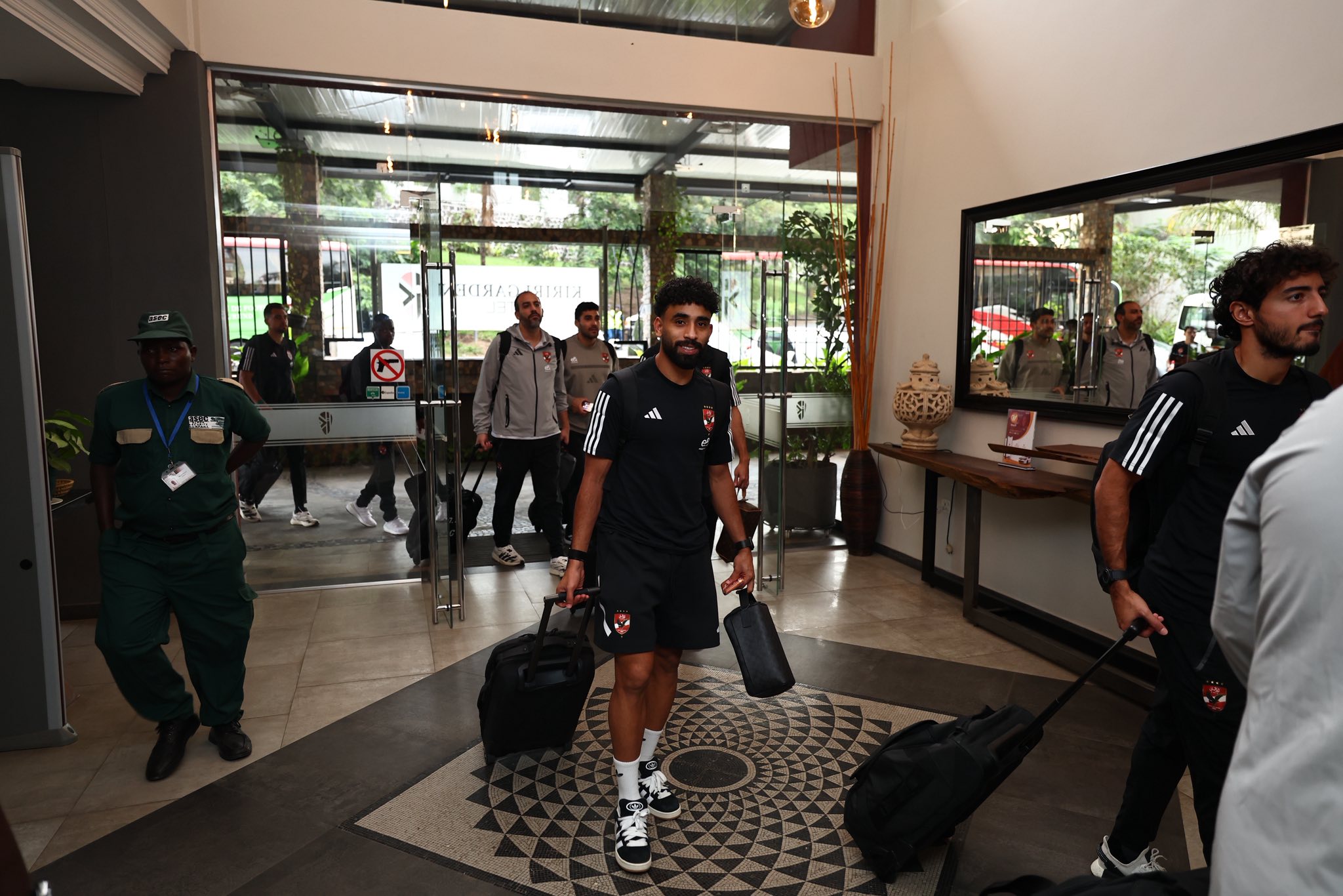 الاهلي يصل مقر اقامته ببورندي الاهلي يصل مقر اقامته ببورندي