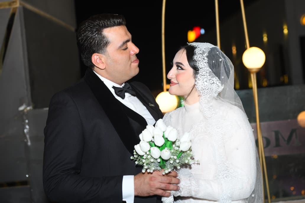 العروسين أحمد وشيرين 0