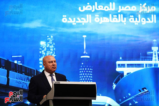 الفريق كامل الوزير - وزير الصناعة والنقل