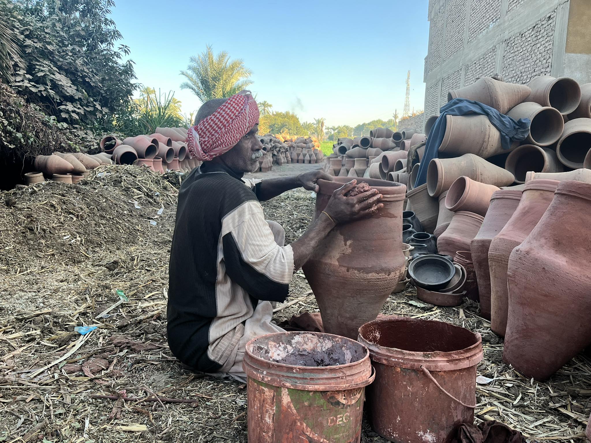 صانع فخار بقنا صانع فخار بقنا