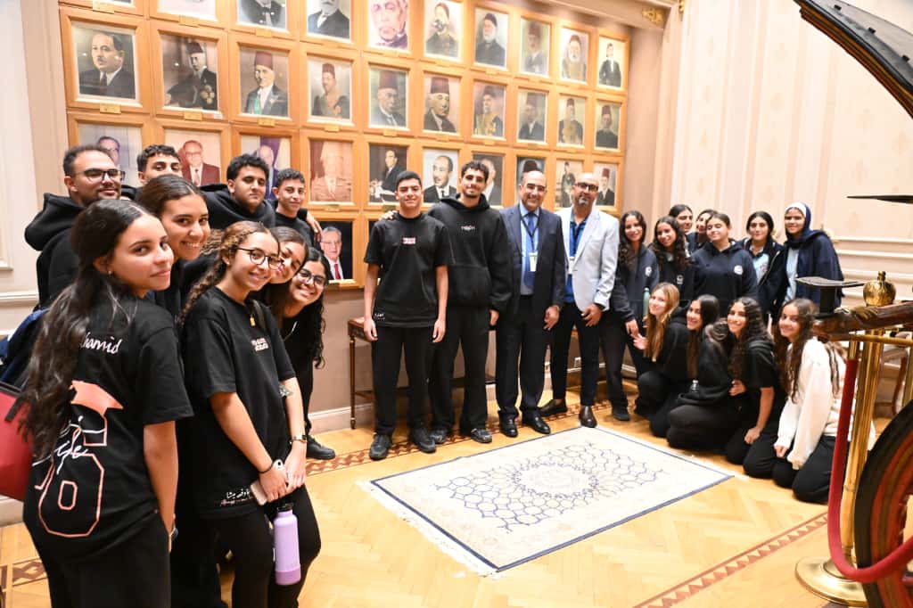 مجلس النواب يستقبل وفداً طلابياً من مدرسة ايليت الدولية (2)