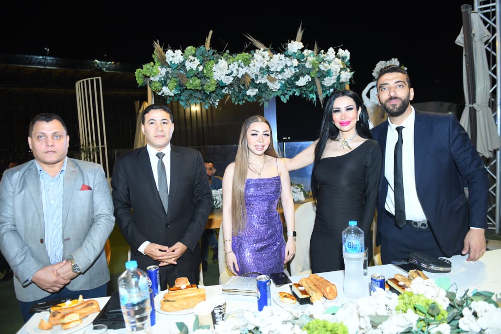 لقطة تذكارية للمشاركين في الحفل