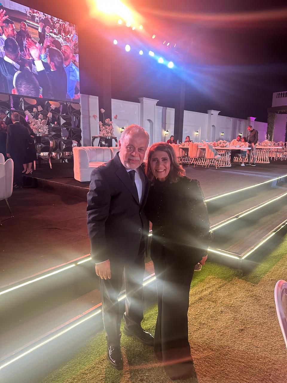 أشرف زكي وسهر الصايغ وأحمد صيام وسامح الصريطي في حفل زفاف ابن الفنانة عايدة فهمي (3)