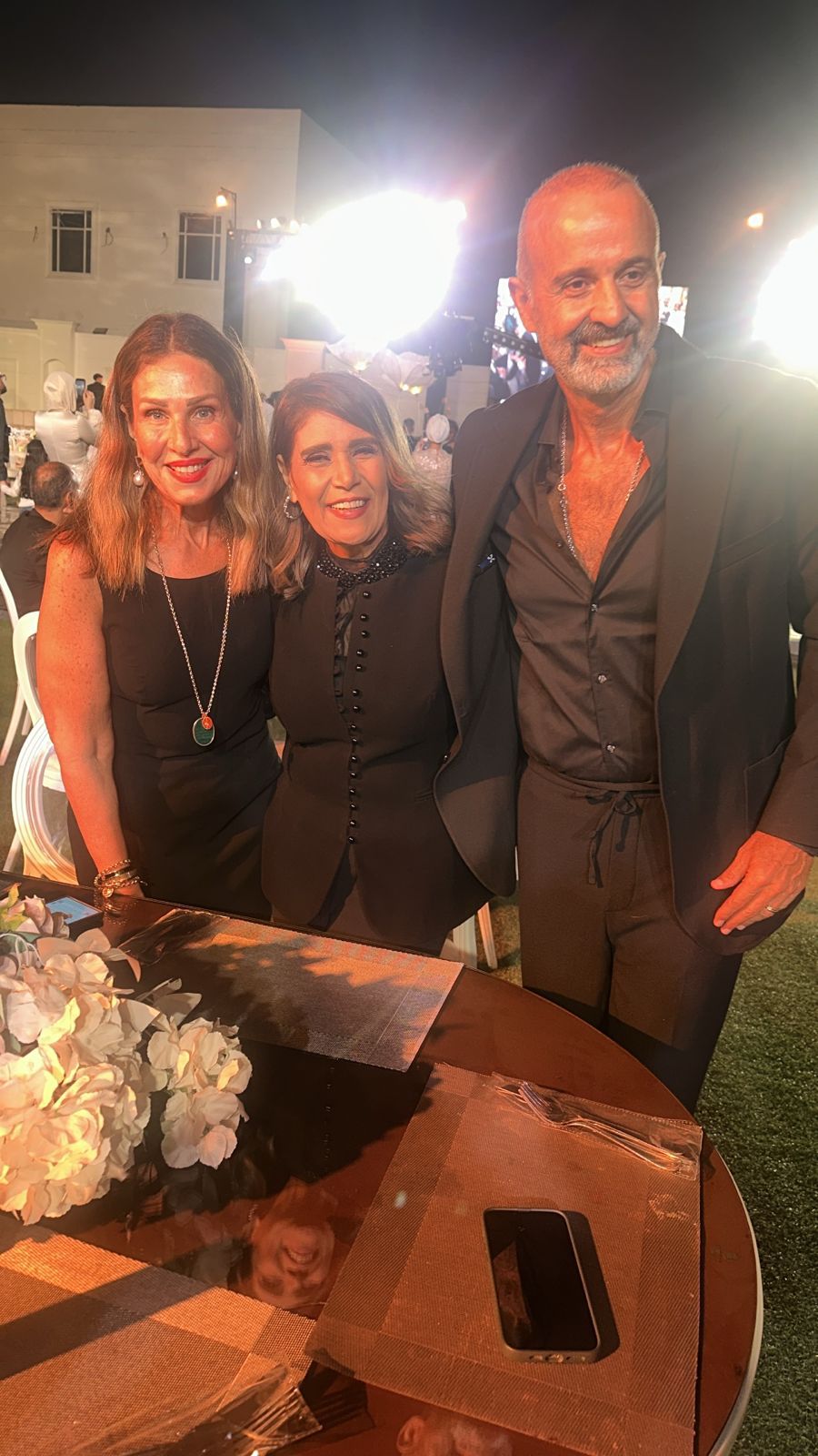 أشرف زكي وسهر الصايغ وأحمد صيام وسامح الصريطي في حفل زفاف ابن الفنانة عايدة فهمي (1)