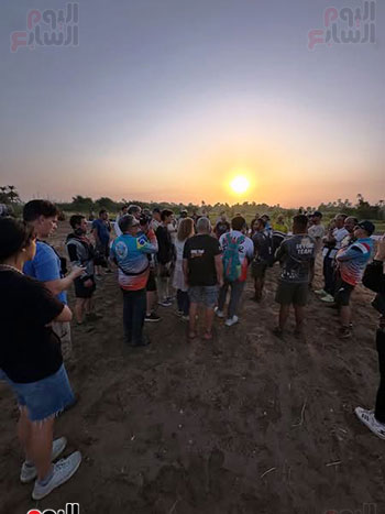 المغامرون-المشاركون-فى-رحلات-الباراموتور-فى-الاقصر المغامرون-المشاركون-فى-رحلات-الباراموتور-فى-الاقصر