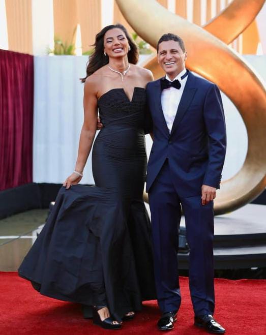 عمرو منسي وزوجته عمرو منسي وزوجته