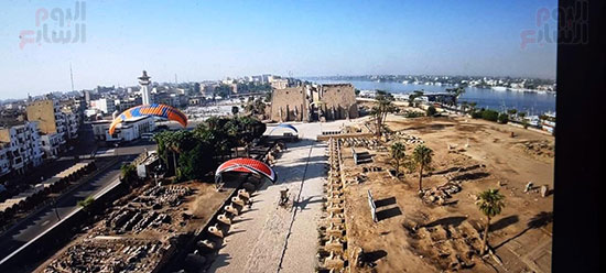 تحليق-طائرات-الباراموتور-بمشاركة-100-مغامر-أجنبي-من-15-دولة-فى-الأقصر تحليق-طائرات-الباراموتور-بمشاركة-100-مغامر-أجنبي-من-15-دولة-فى-الأقصر