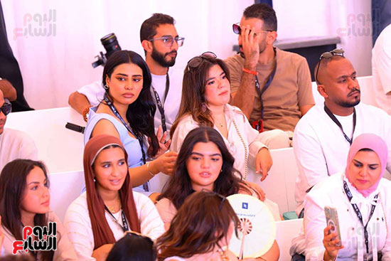 من ندوة منة شلبي من ندوة منة شلبي