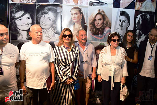 افتتاح معرض يسرا بمهرجان الجونة بحضور لبلبة افتتاح معرض يسرا بمهرجان الجونة بحضور لبلبة