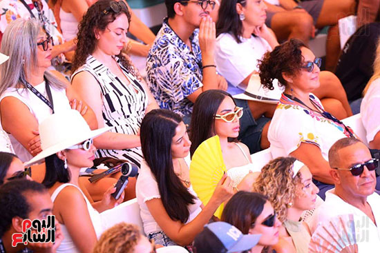 جانب من حضور ندوة منة شلبي جانب من حضور ندوة منة شلبي