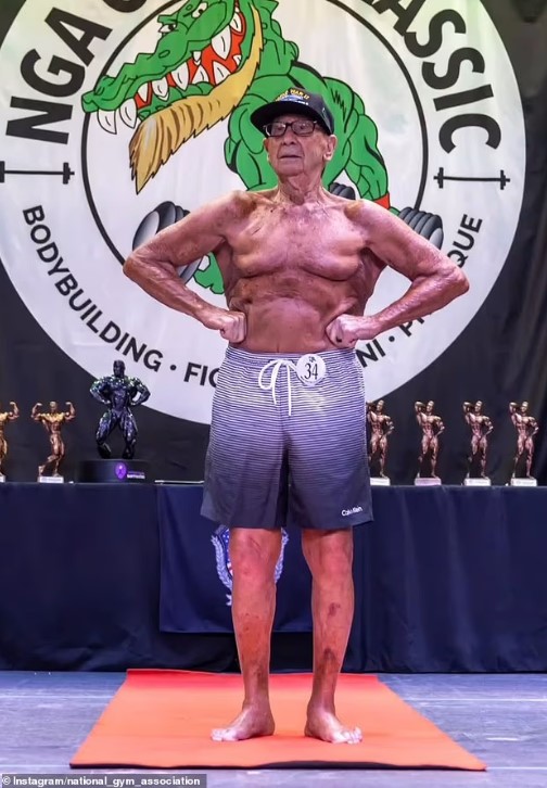 أندرو بوستينتو أندرو بوستينتو