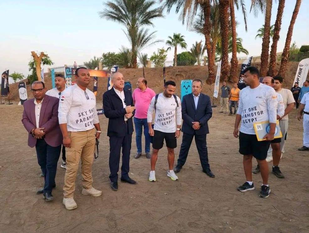 كلمة المحافظ لدعم ضيوف مصر فى مظلات الباراموتور