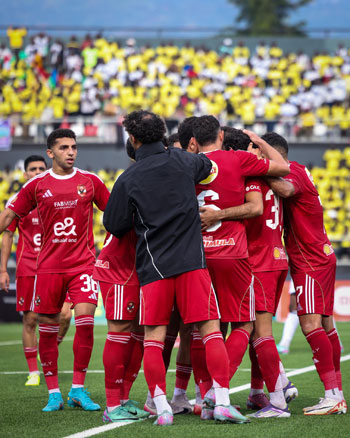 احتفال لاعبى الأهلى