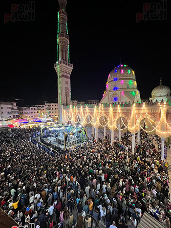 حفل ختام مولد السيد البدوى بحضور آلاف المريدين فى طنطا حفل ختام مولد السيد البدوى بحضور آلاف المريدين فى طنطا