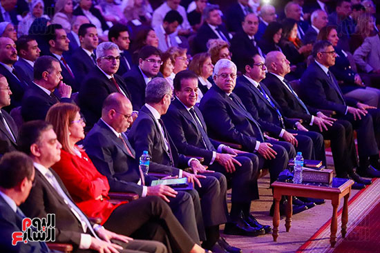 جانب من الحضور (2)