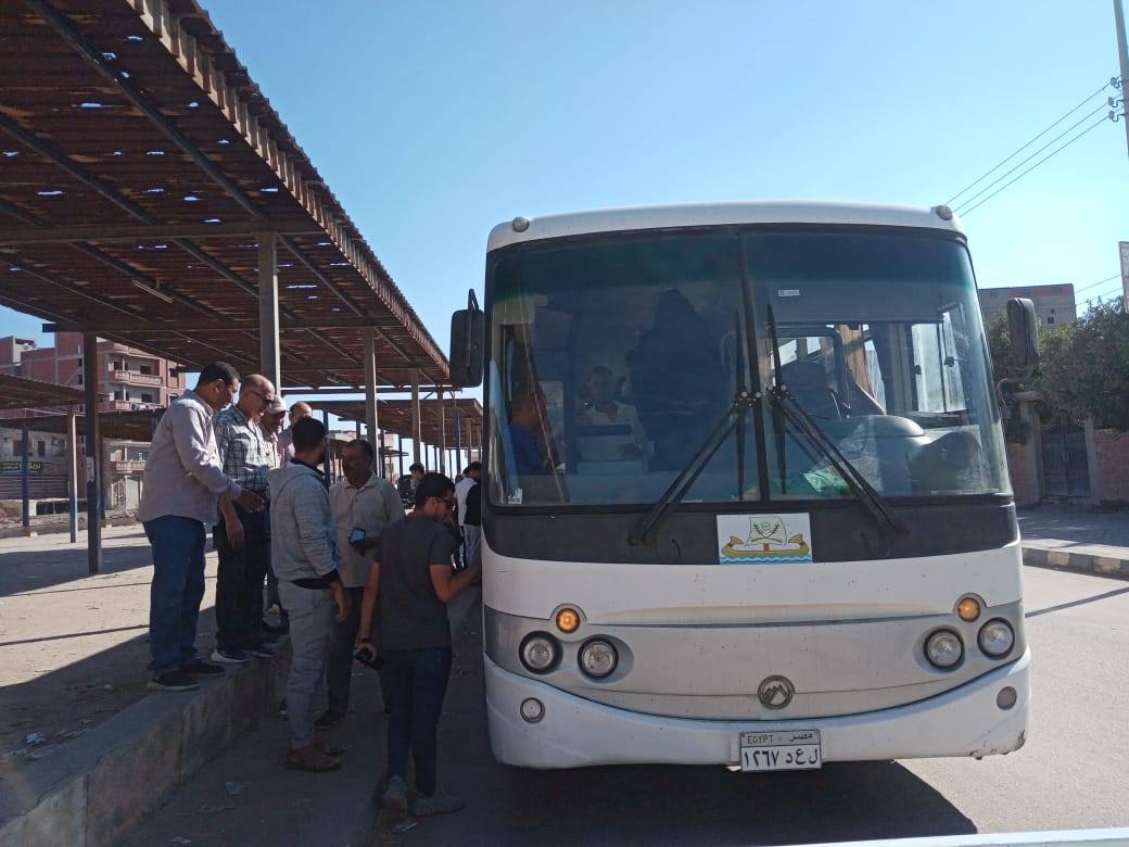 توفير اتوبيسات مجانية لنقل الطلاب والأهالي لكفر الشيخ