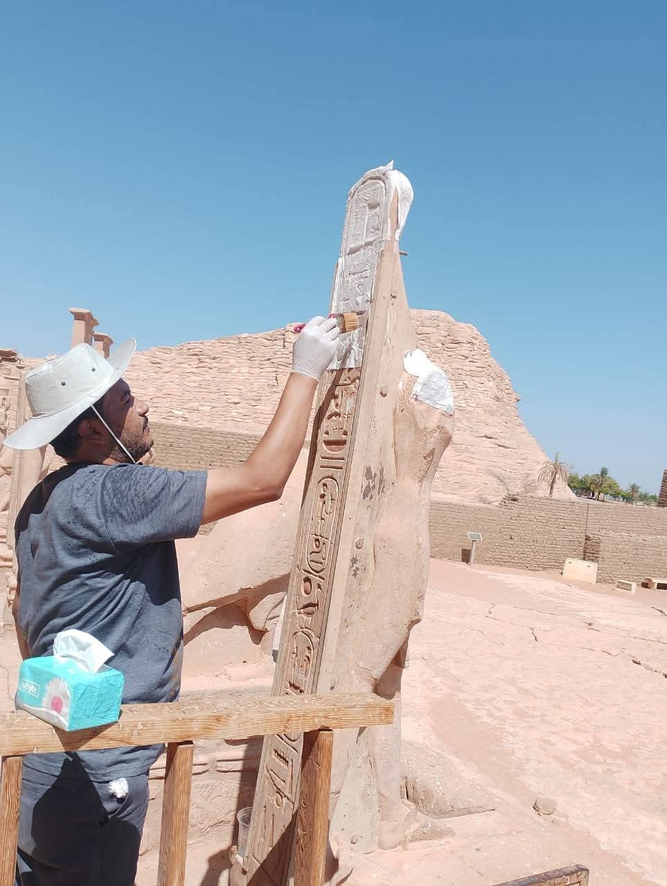 ترميم معبد أبوسمبل قبل ظاهرة تعامد الشمس (1)