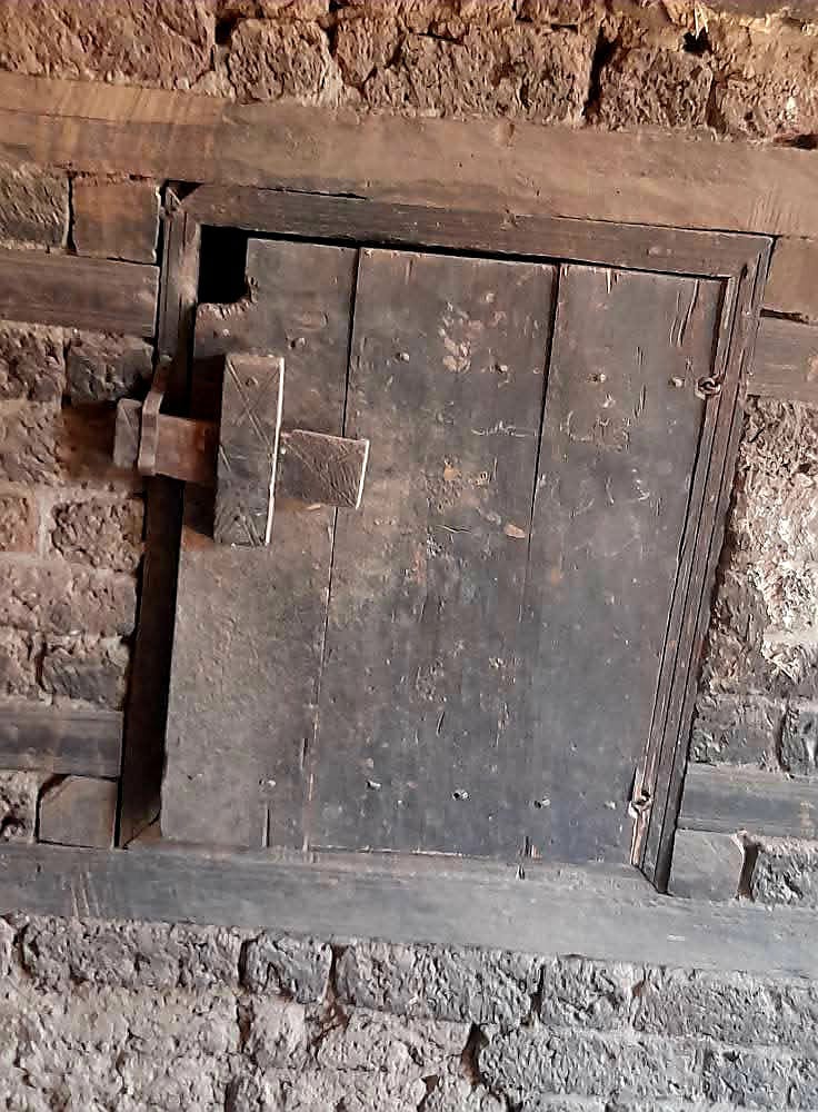 الطاقة القديمة الطاقة القديمة