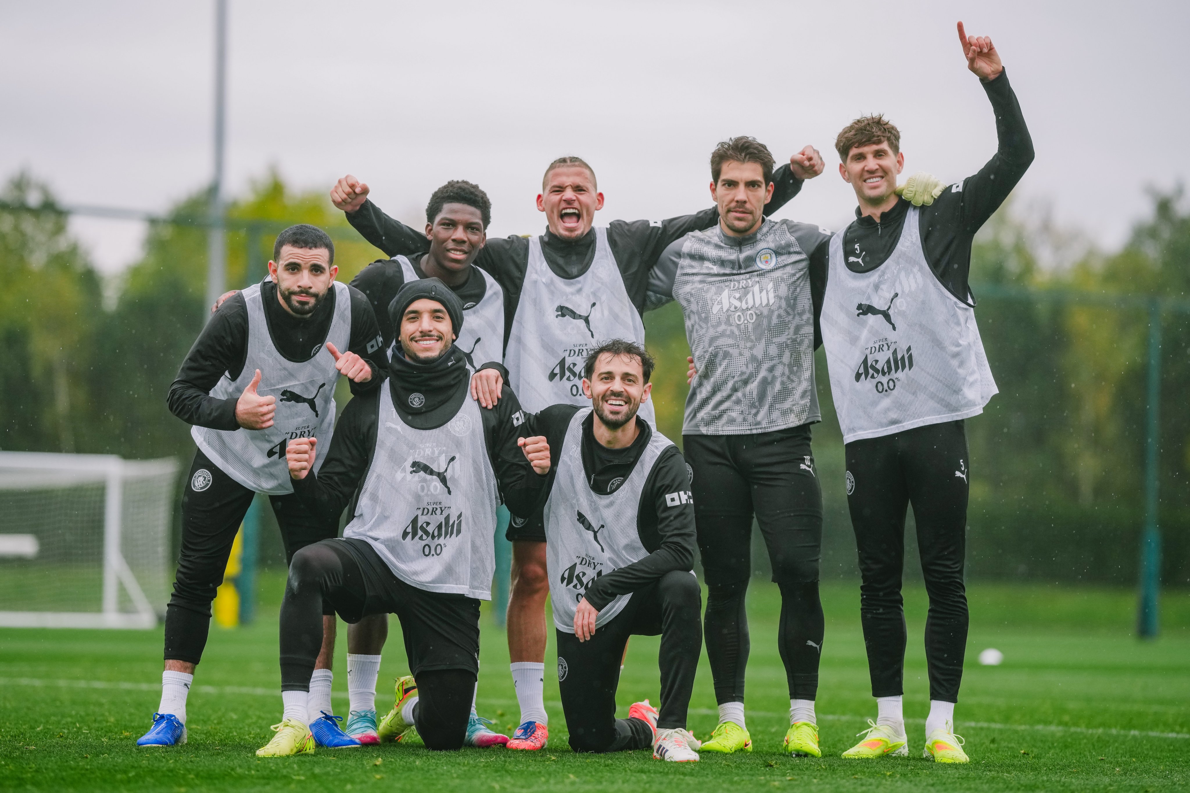 عمر مرموش في مران مانشستر سيتي