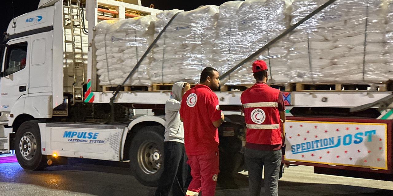 المساعدات الإنسانية إلى غزة