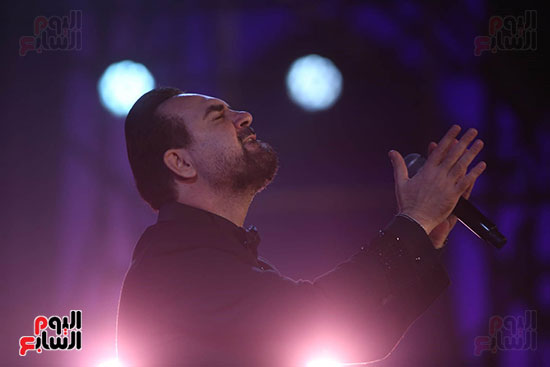 وائل جسار يبدع علي المسرح
